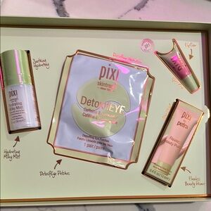 Pixi Skintreats Beauty PR Kit Set